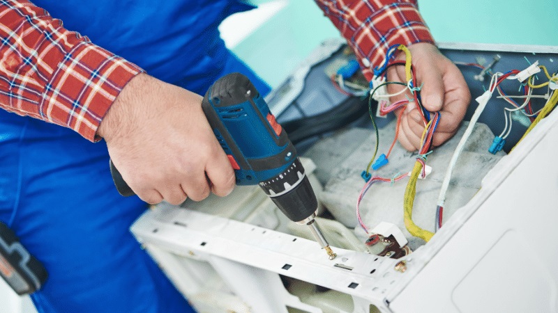 İzmir Gorenje Gorenje çamaşır makinesi kart tamiri – Su almama arızası orijinal parça ile giderildi. - Teknik servis örneği